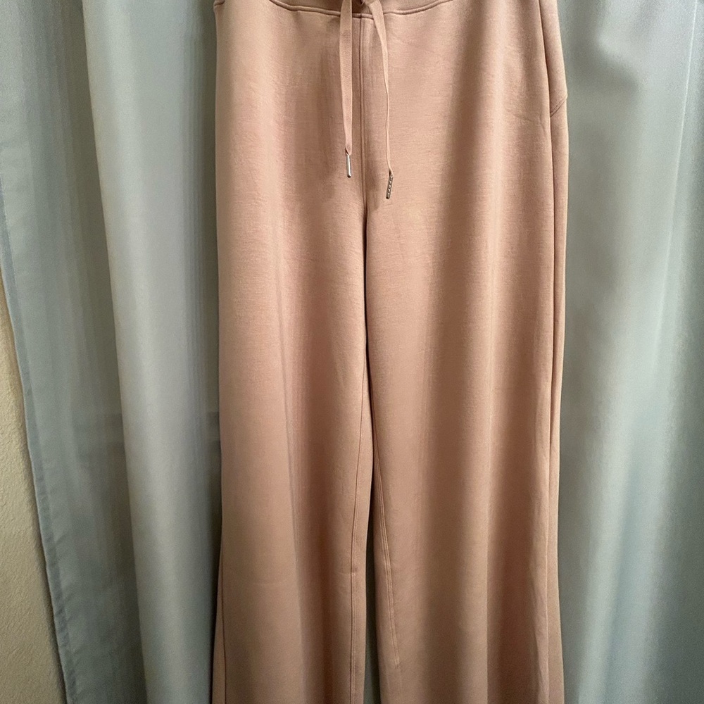 SPANX Airessentials Wide Leg Pants